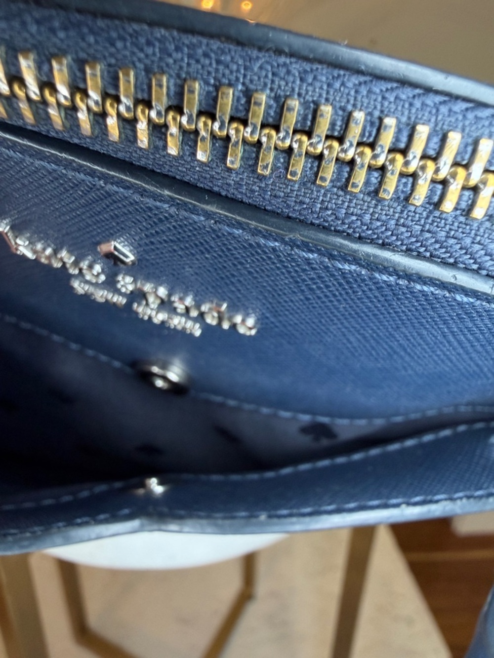 Kate Spade NWOT blue, patterned cross or handbag 13 x 8 1/2“ x 5“ deep - Picture 4 of 9
